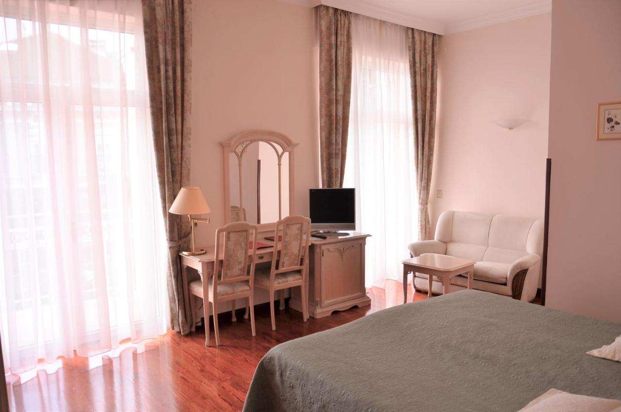 Hotel Mozart Opatija Exteriér fotografie